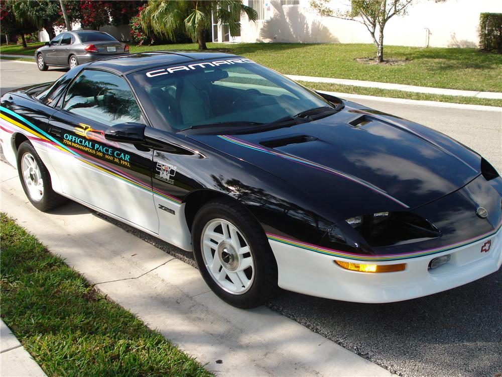 1993 CHEVROLET CAMARO INDY PACE CAR 2 DOOR COUPE