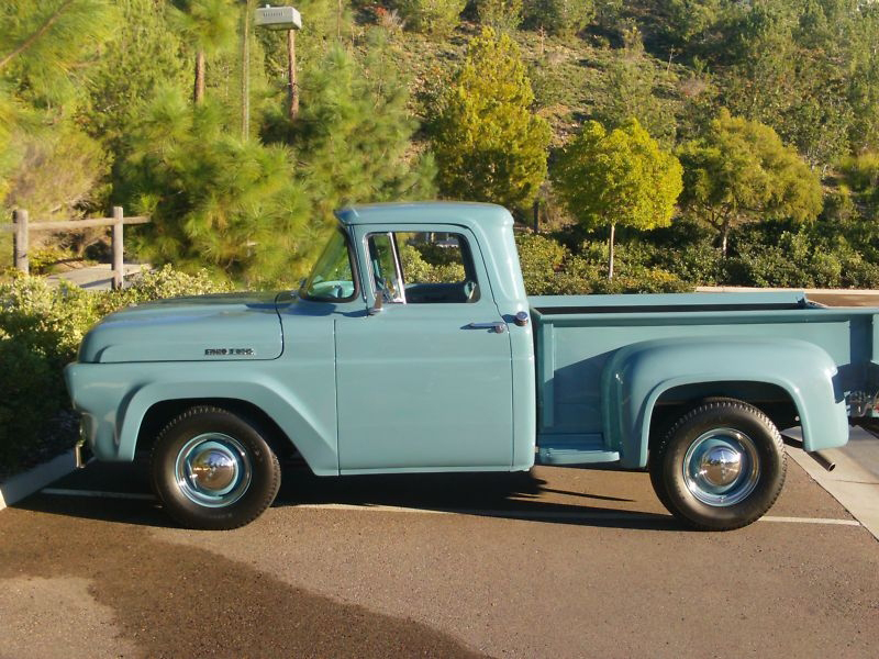 1957 FORD F-100 PICKUP