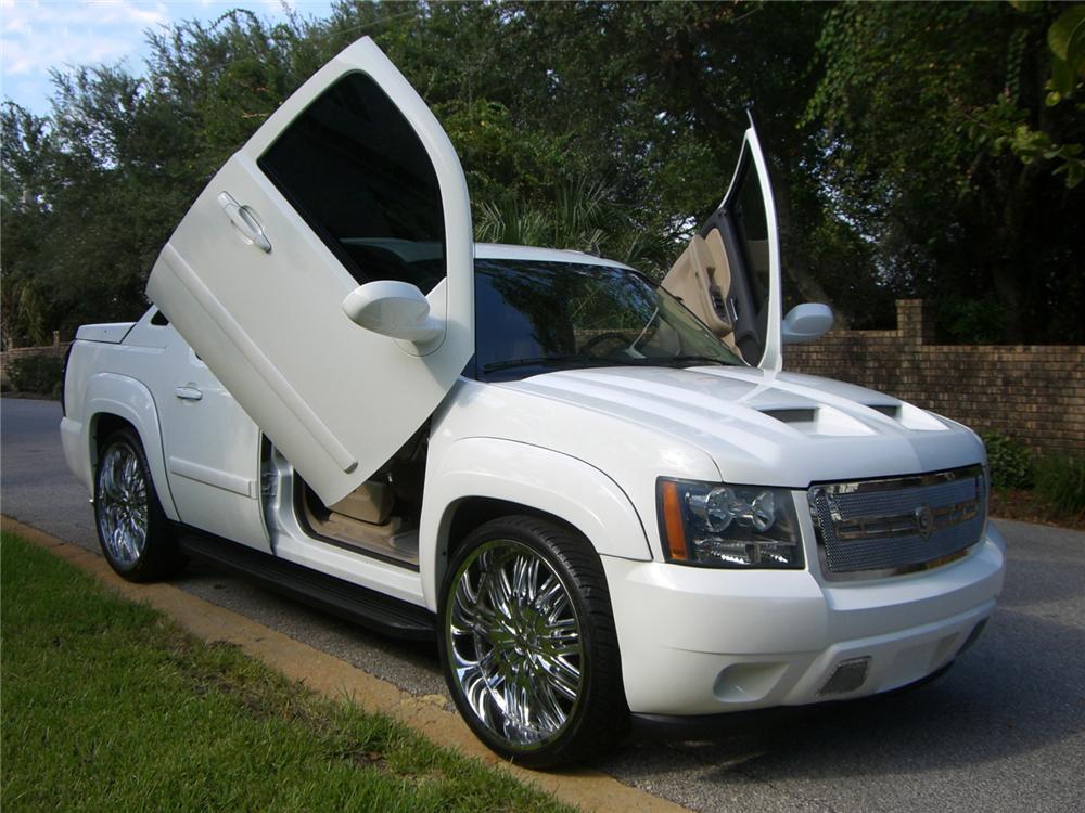 2007 CHEVROLET AVALANCHE CUSTOM PICKUP