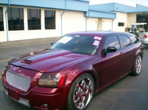 2005 DODGE MAGNUM CUSTOM 4 DOOR WAGON