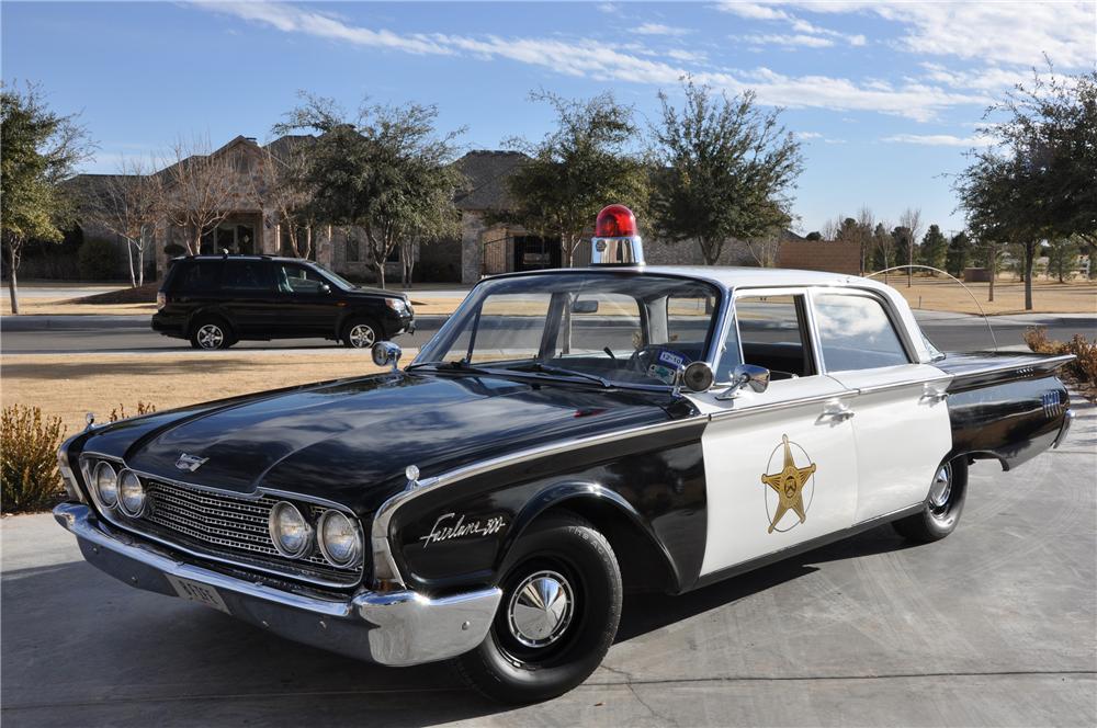 1960 FORD FAIRLANE 500 4 DOOR SEDAN