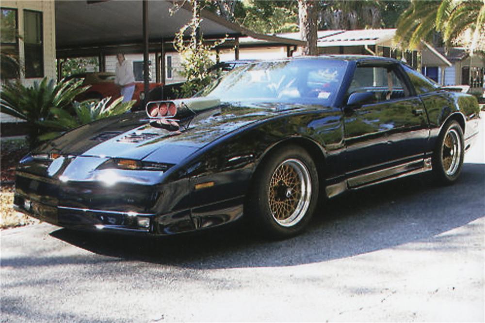 1985 PONTIAC FIREBIRD TRANS AM CUSTOM COUPE