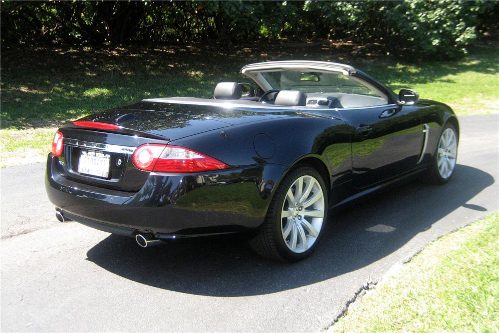 2007 JAGUAR XK 2 DOOR CONVERTIBLE