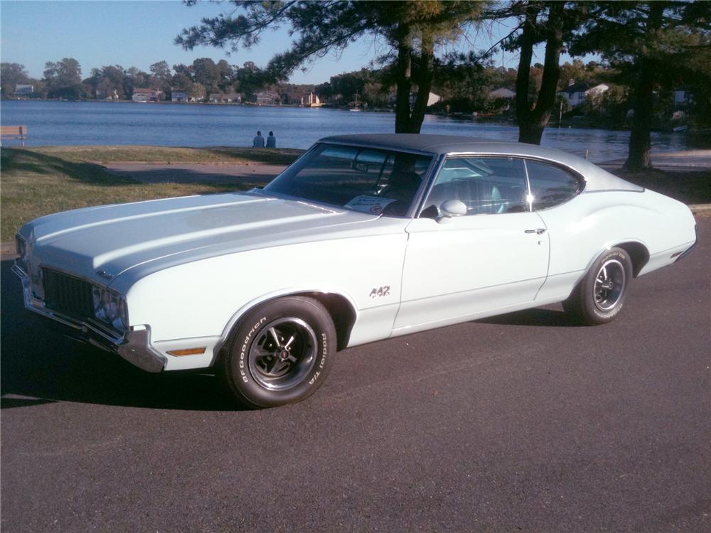 1970 OLDSMOBILE 442 2 DOOR HARDTOP