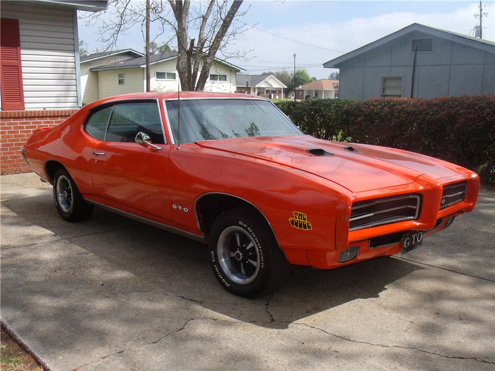 1969 PONTIAC GTO 2 DOOR COUPE