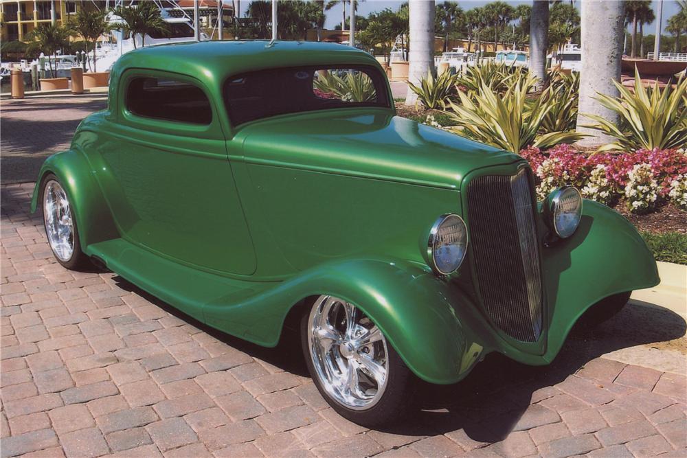 1933 FORD 3 WINDOW CUSTOM COUPE