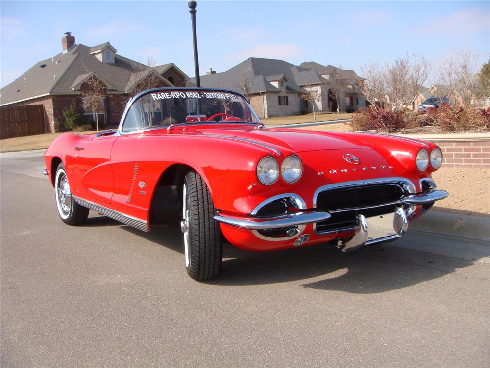 1962 CHEVROLET CORVETTE CONVERTIBLE