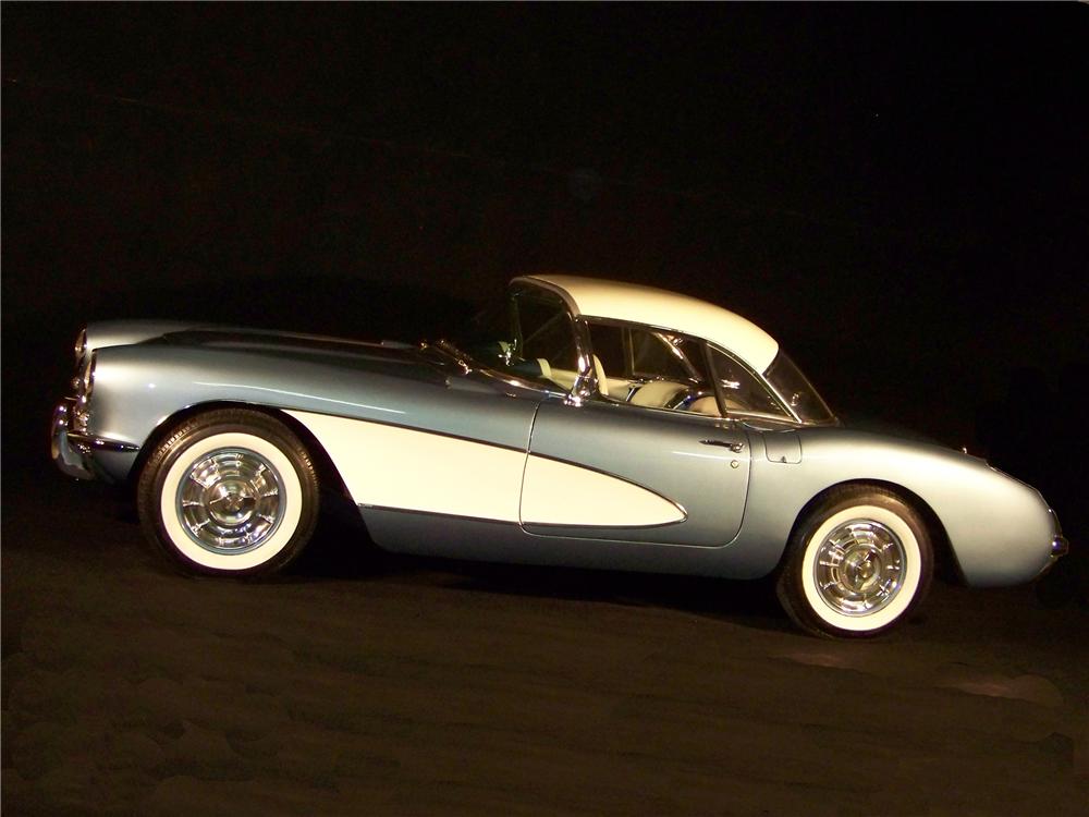 1956 CHEVROLET CORVETTE CUSTOM CONVERTIBLE