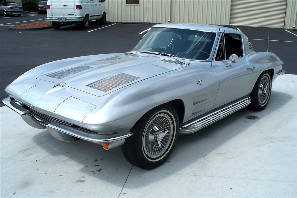 1963 CHEVROLET CORVETTE COUPE