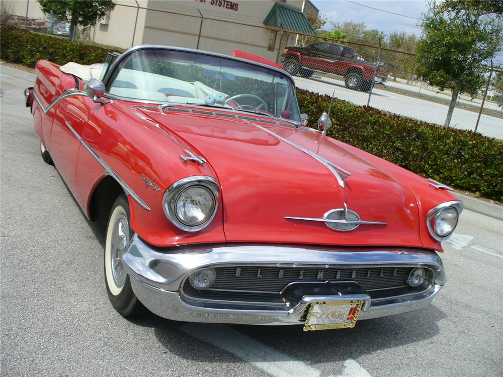 1957 OLDSMOBILE 98 STARFIRE CONVERTIBLE