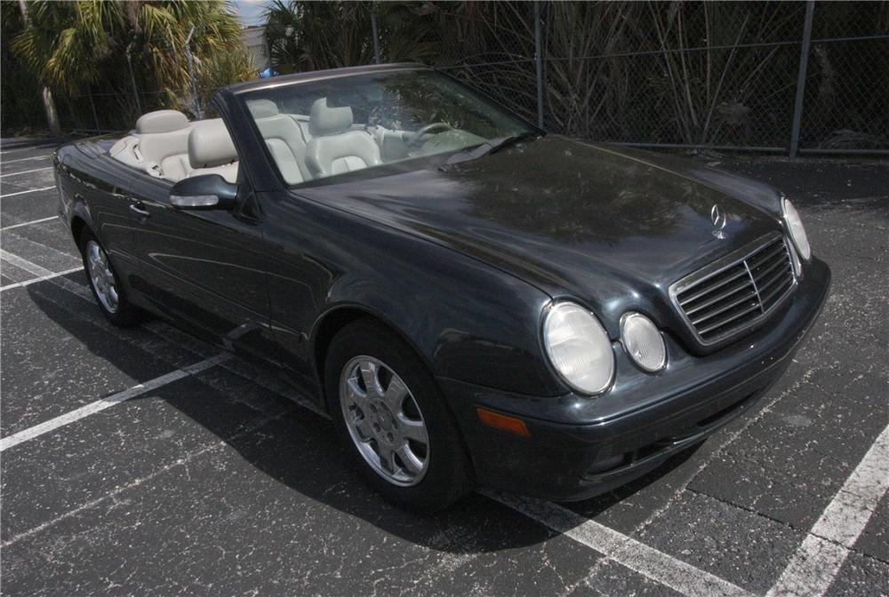 2000 MERCEDES-BENZ CLK 320 CONVERTIBLE