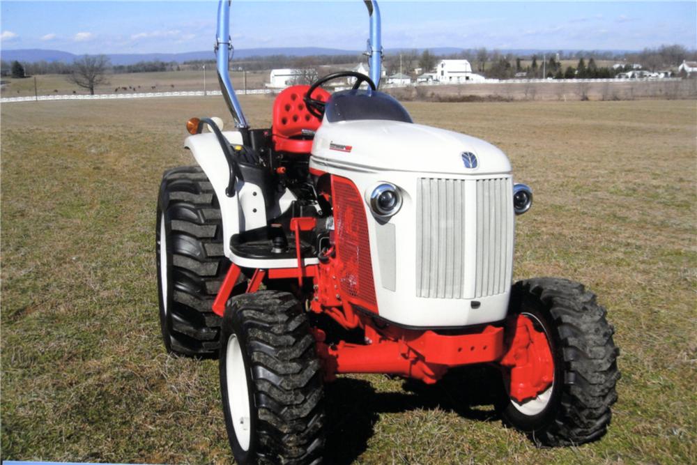 2009 NEW HOLLAND BOOMER 8N TRACTOR