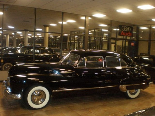 1948 BUICK ROADMASTER 4 DOOR SEDAN