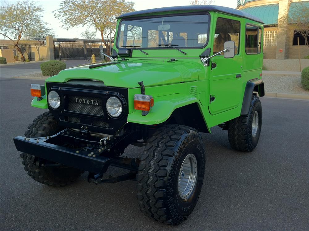 1977 TOYOTA LAND CRUISER FJ-40 CUSTOM SUV