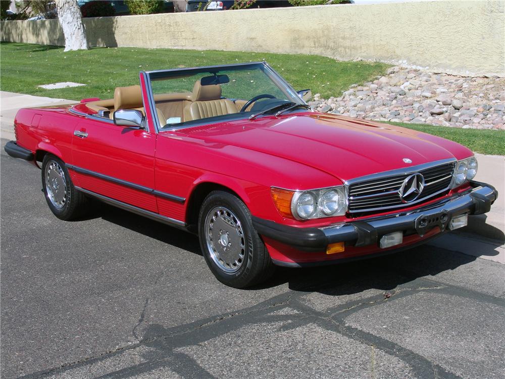 1989 MERCEDES-BENZ 560SL CONVERTIBLE