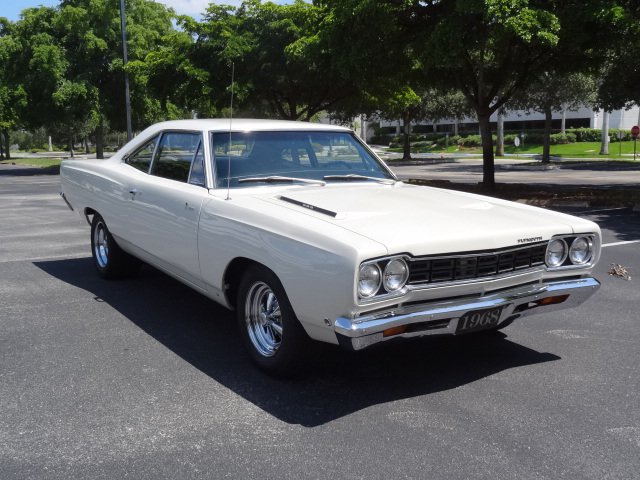 1968 PLYMOUTH ROAD RUNNER CUSTOM 2 DOOR SEDAN