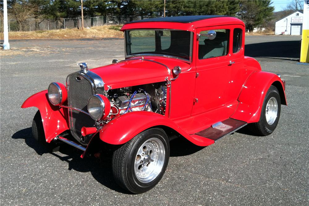 1932 FORD 5 WINDOW 2 DOOR COUPE