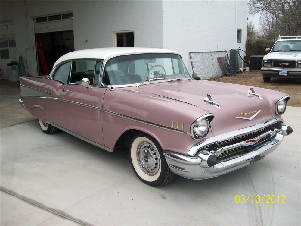 1957 CHEVROLET BEL AIR 2 DOOR HARDTOP