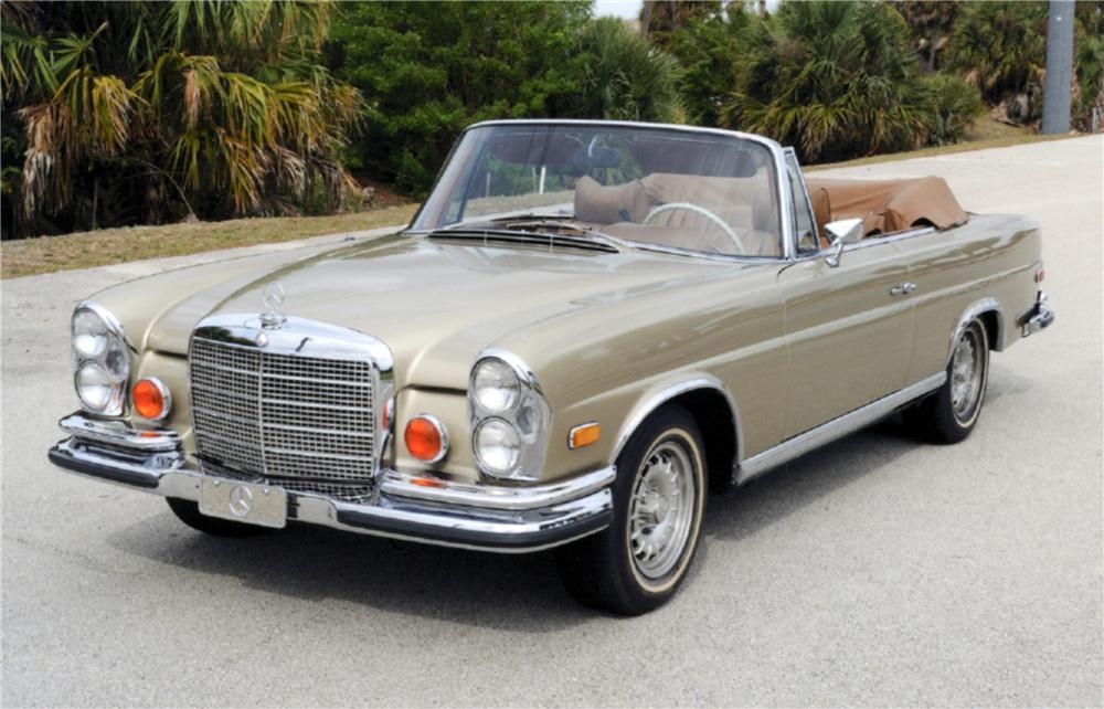 1971 MERCEDES-BENZ 280SE CABRIOLET