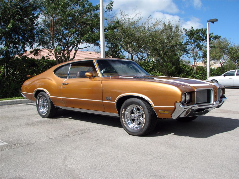 1972 OLDSMOBILE CUTLASS 442 2 DOOR COUPE