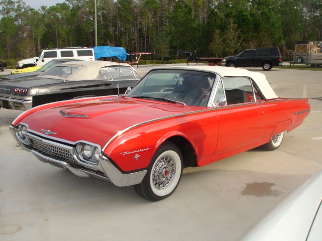 1962 FORD THUNDERBIRD CONVERTIBLE