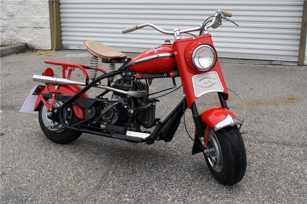 1959 CUSHMAN EAGLE SCOOTER