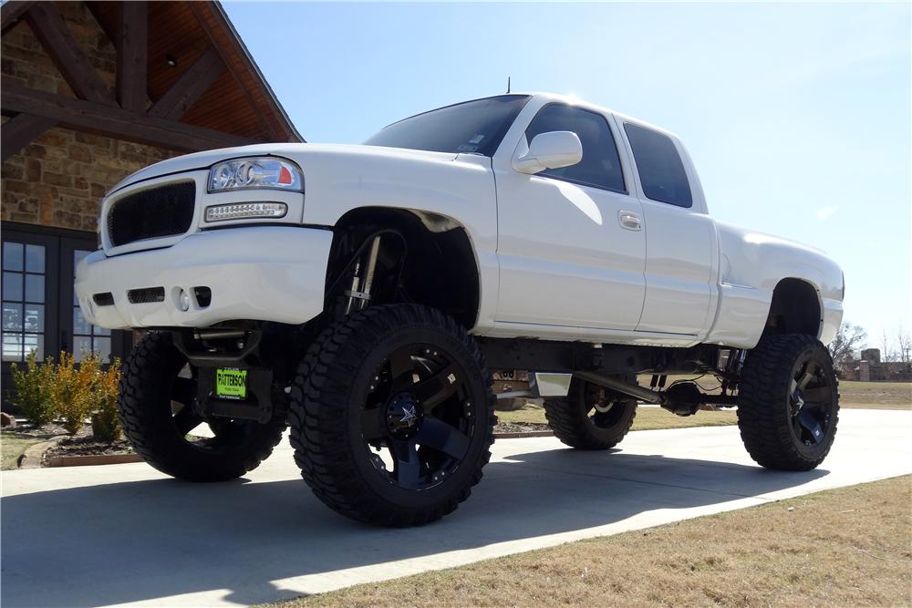 2001 GMC SIERRA 1500 CUSTOM 4X4 PICKUP