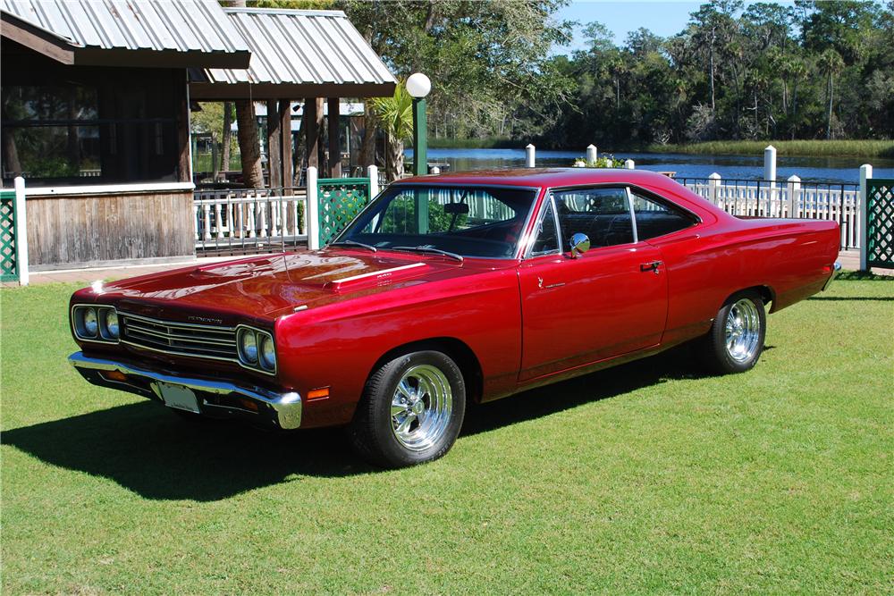 1969 PLYMOUTH ROAD RUNNER 2 DOOR HARDTOP