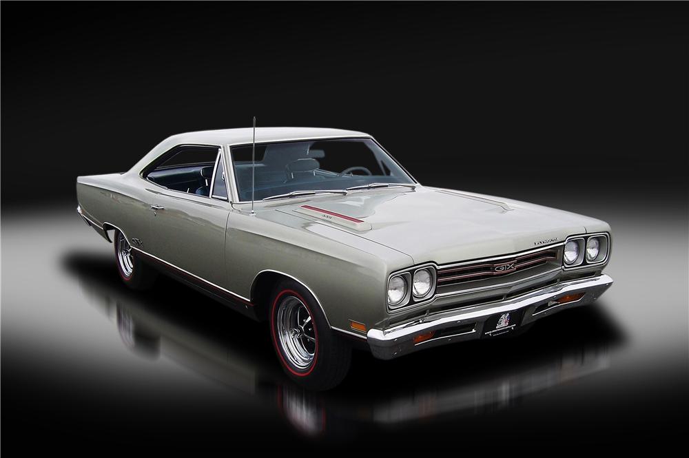 1969 PLYMOUTH GTX 2 DOOR HARDTOP