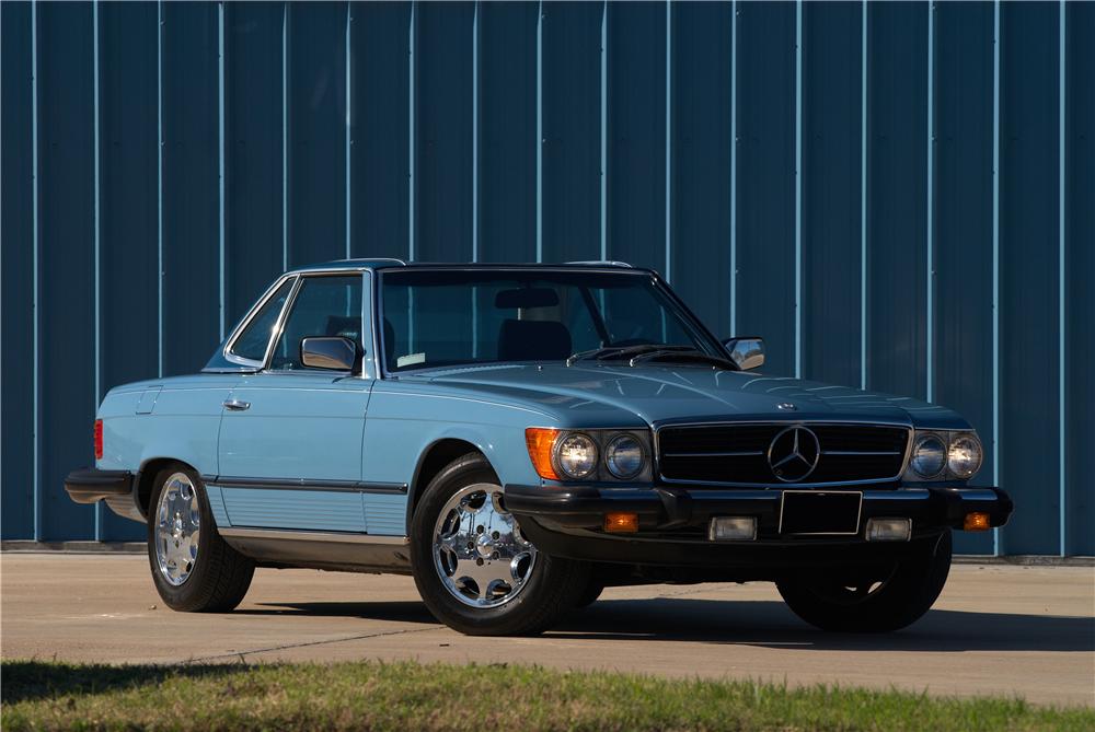 1982 MERCEDES-BENZ 380SL CONVERTIBLE