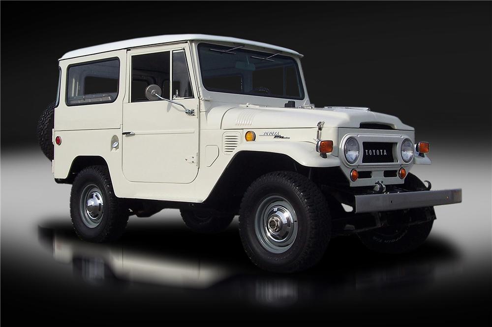 1969 TOYOTA LAND CRUISER FJ-40 2 DOOR HARDTOP