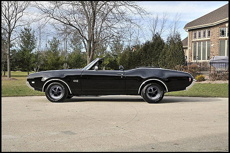 1969 OLDSMOBILE 442 CONVERTIBLE