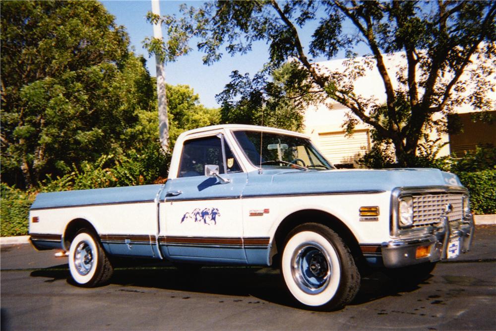 1971 CHEVROLET C-10 PICKUP