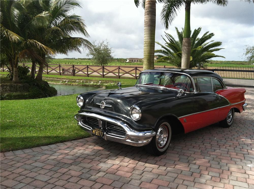 1956 OLDSMOBILE SUPER 88 2 DOOR HARDTOP