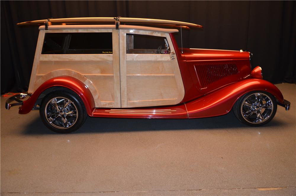 1934 FORD CUSTOM WOODY WAGON