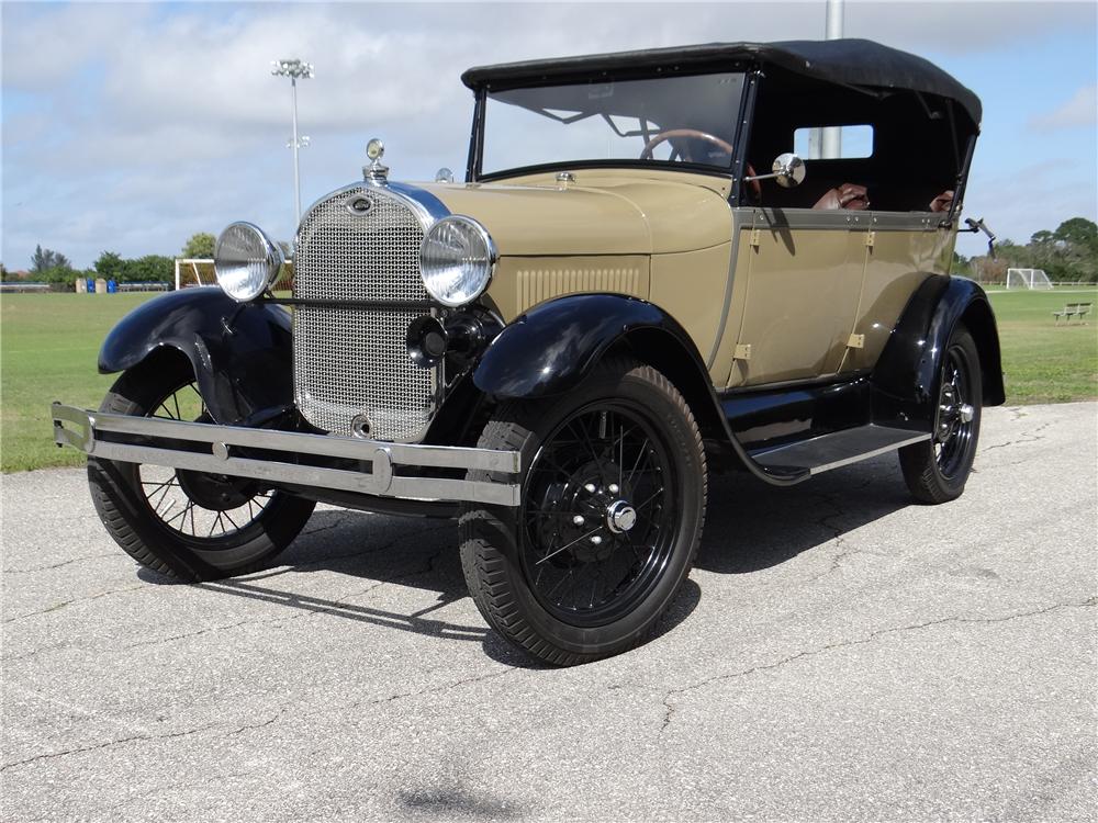 1928 FORD MODEL A 4 DOOR PHAETON