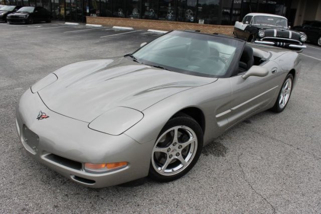 2000 CHEVROLET CORVETTE CONVERTIBLE