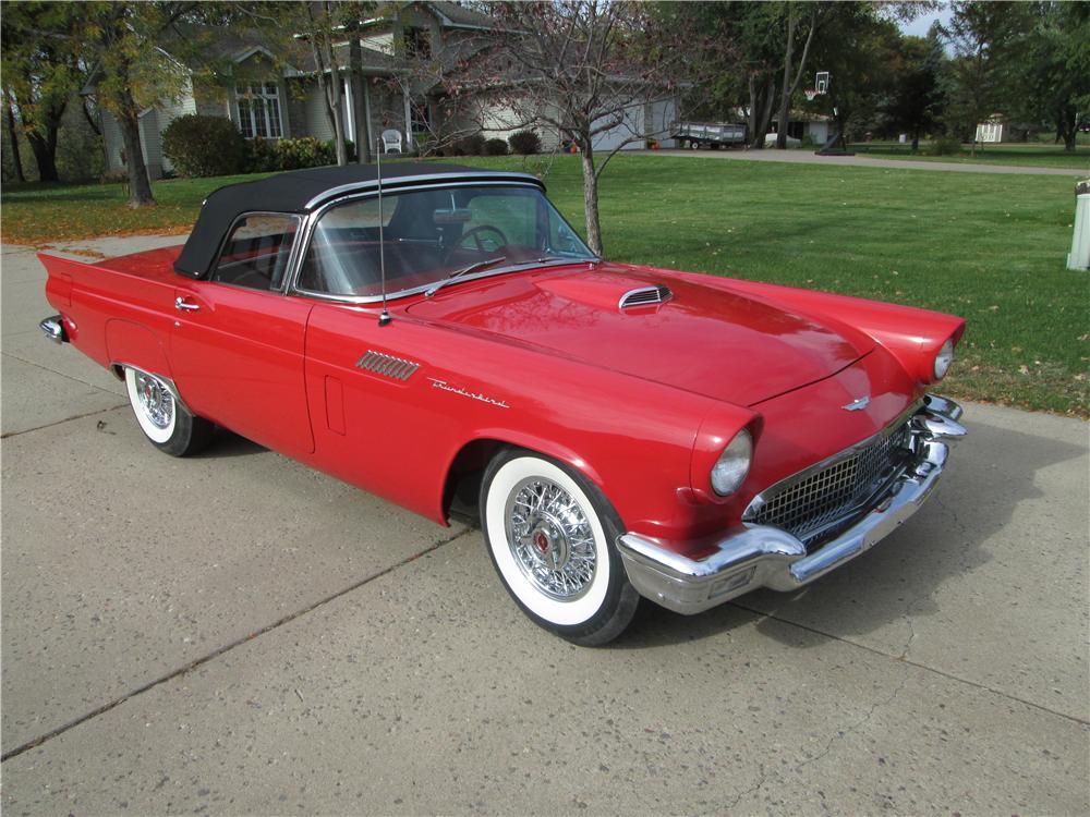 1957 FORD THUNDERBIRD CONVERTIBLE