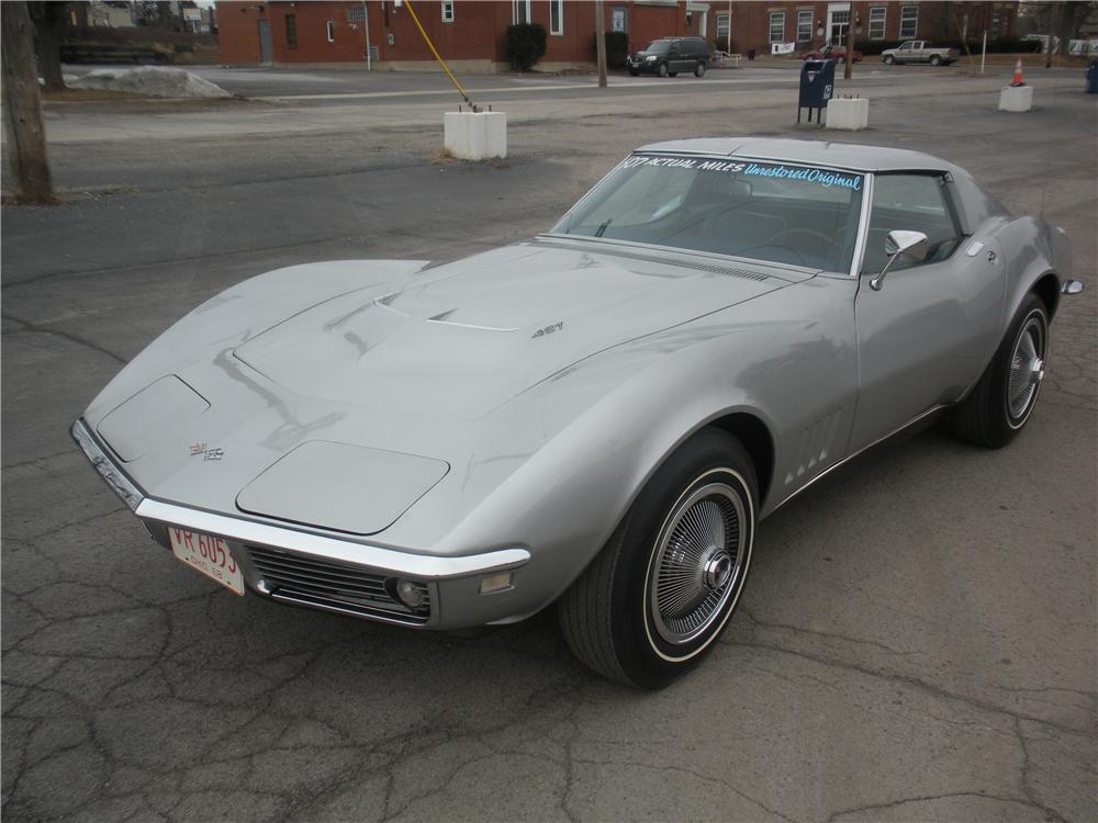 1968 CHEVROLET CORVETTE 2 DOOR COUPE