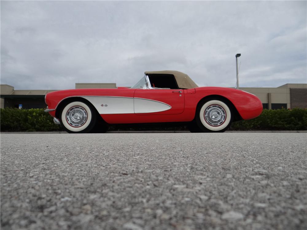 1956 CHEVROLET CORVETTE CONVERTIBLE