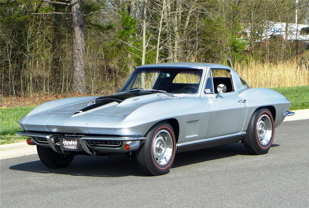 1967 CHEVROLET CORVETTE 2 DOOR COUPE