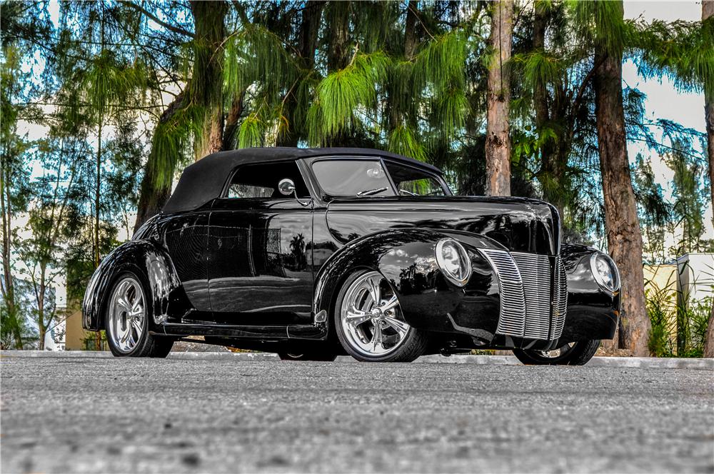 1940 FORD DELUXE CUSTOM CONVERTIBLE