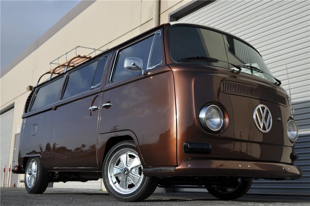 1968 VOLKSWAGEN CUSTOM BUS