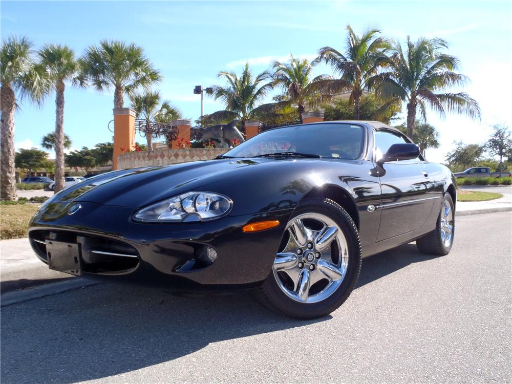 1999 JAGUAR XK8 CONVERTIBLE