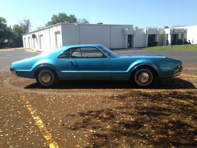 1967 OLDSMOBILE TORONADO