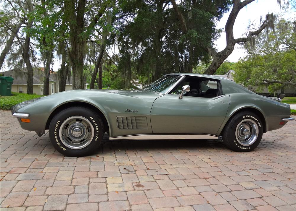 1972 CHEVROLET CORVETTE COUPE