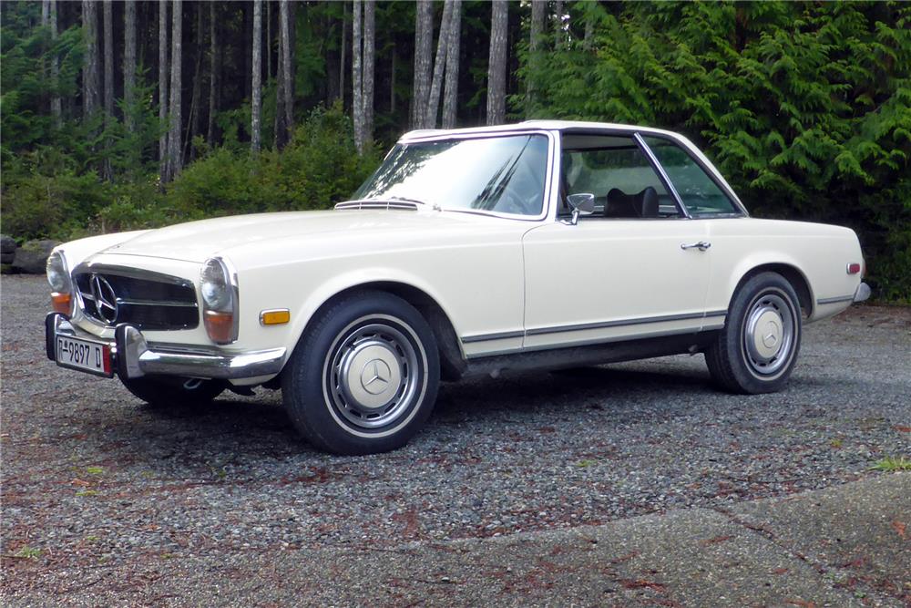 1971 MERCEDES-BENZ 280SL ROADSTER