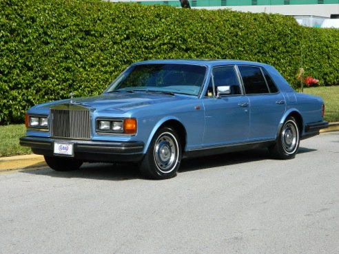 1985 ROLLS-ROYCE SILVER SPIRIT