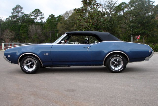 1969 OLDSMOBILE 442 CONVERTIBLE