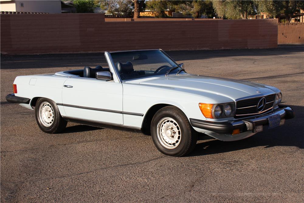 1977 MERCEDES-BENZ 450SL CONVERTIBLE